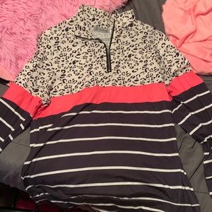 Long sleeve shirt, pink black and white with leopard print on top, brand-Desheng